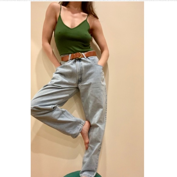 Levi's Denim - Vintage Levi’s 560 Loose Fit Light Wash Boyfriend Denim Oversized Baggy 34x30